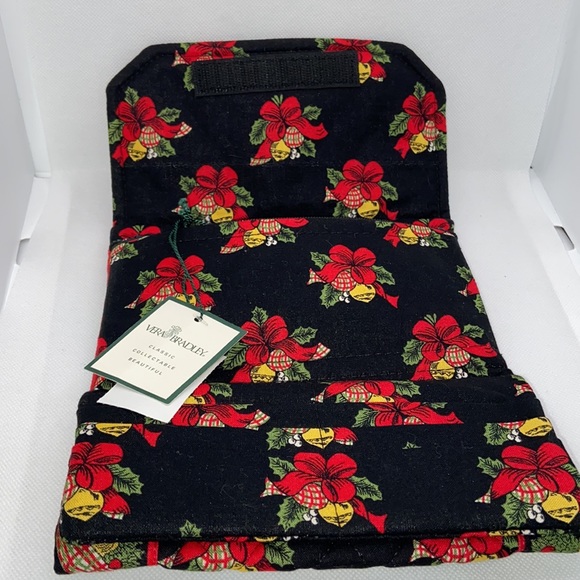 Vera Bradley Quilted Cross Body Purse Wallet Hens N Holly Christmas Print - Picture 6 of 9